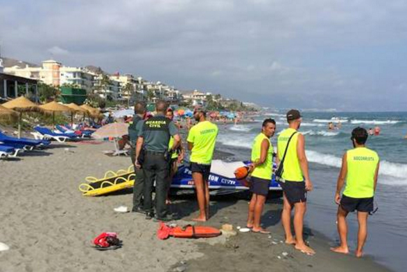 British man dies on Torrox beach | Costa News