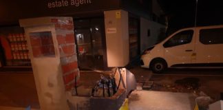 Police foil bid to steal cashpoint