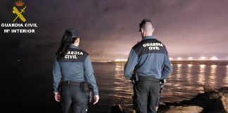 Woman rescued in the dark from rough sea