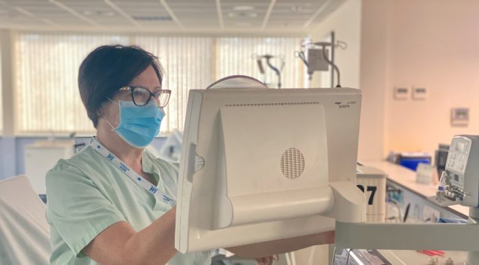 Hospital launches home dialysis service