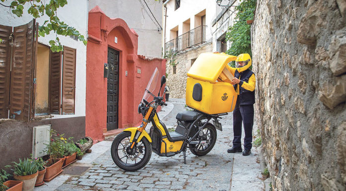 Delivery backlog denounced