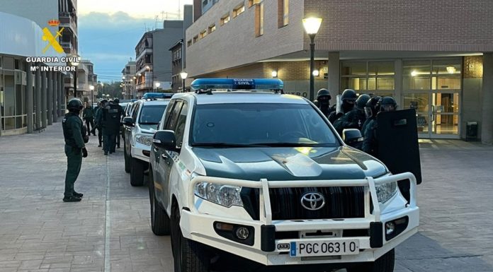 Hairdresser’s targeted in Guardia drug raid