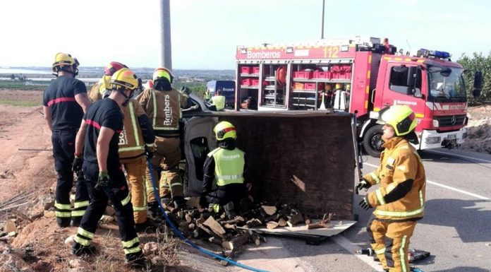 Truck driver dies in accident