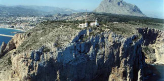 Lighthouse set for restoration