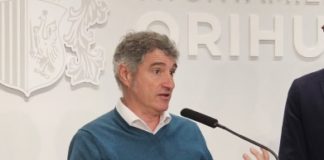 Mayor refuses tax offence plea bargain