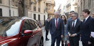 Ford’s hybrid vow for Valencia