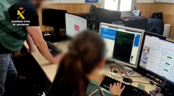 Holiday rental scam conned over 100 victims