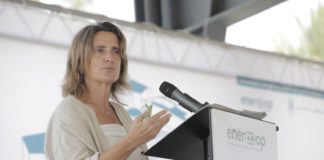 Investing in local energy communities