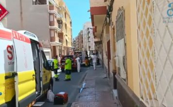 Fire in squat injures three