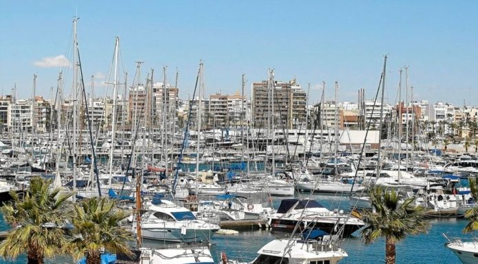 Three treated following boat explosion