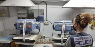 Counterfeit clothing racket closed down